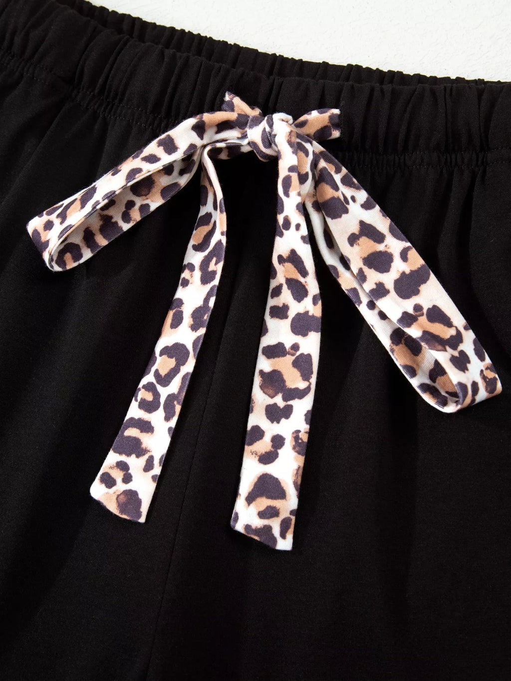 Leopard Patchwork Trim Lapel Shirt Drawstring Shorts 2pcs Pajama Set