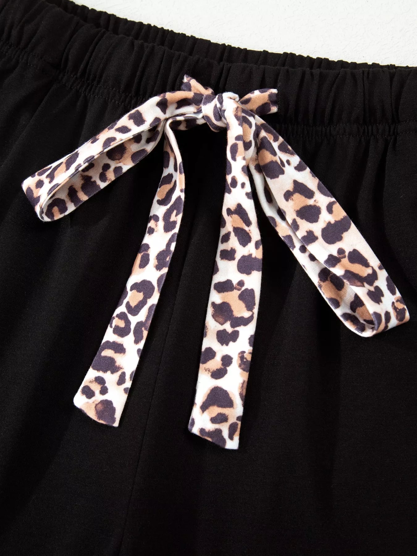 Leopard Patchwork Trim Lapel Shirt Drawstring Shorts 2pcs Pajama Set
