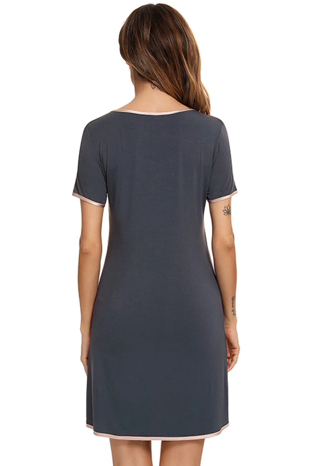 Back of a woman wearing a Contrast Trim Pocketed Round Neck Lounge Dress