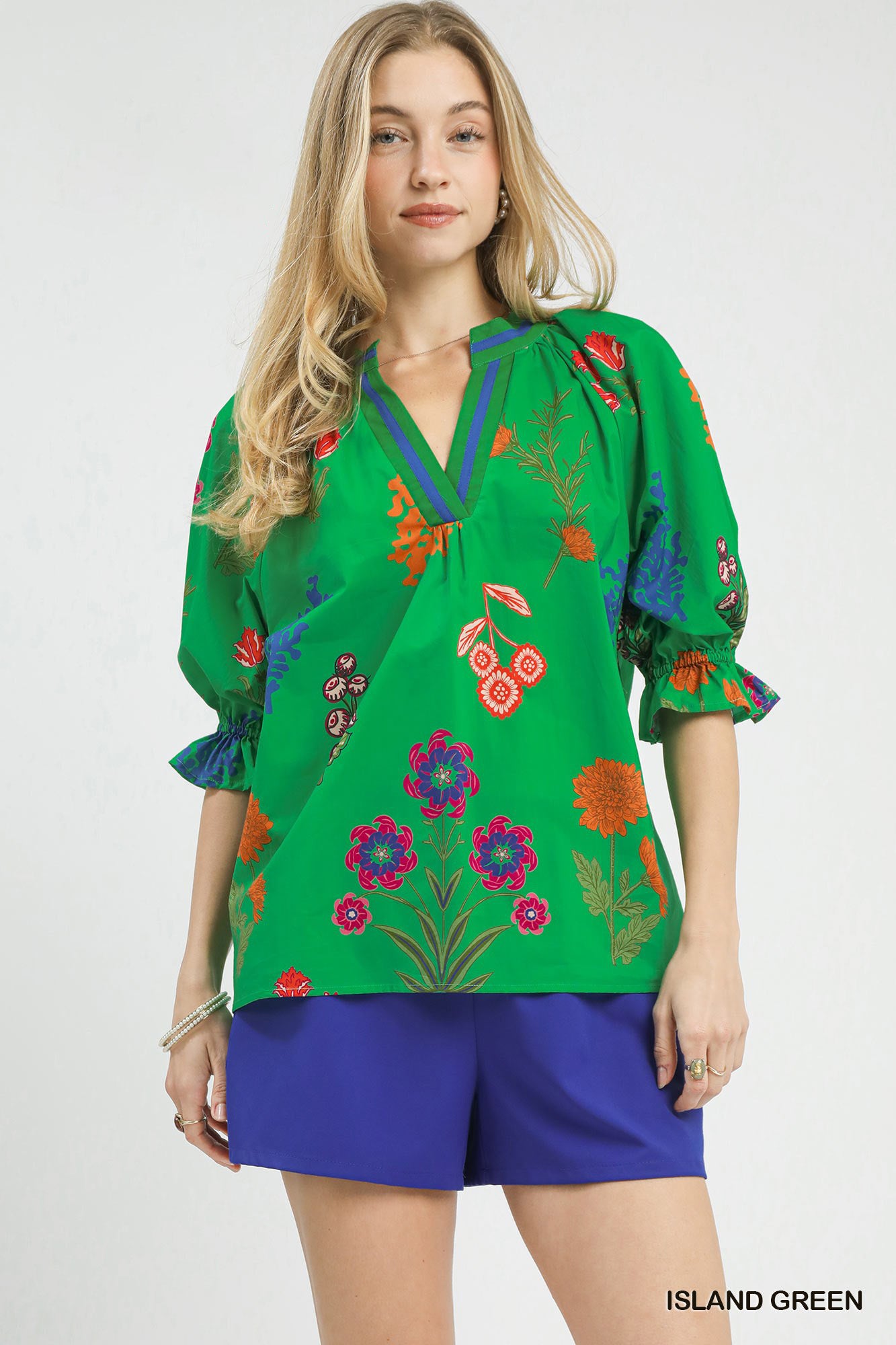 Floral Split Neck Puff Sleeve Top in Island Green