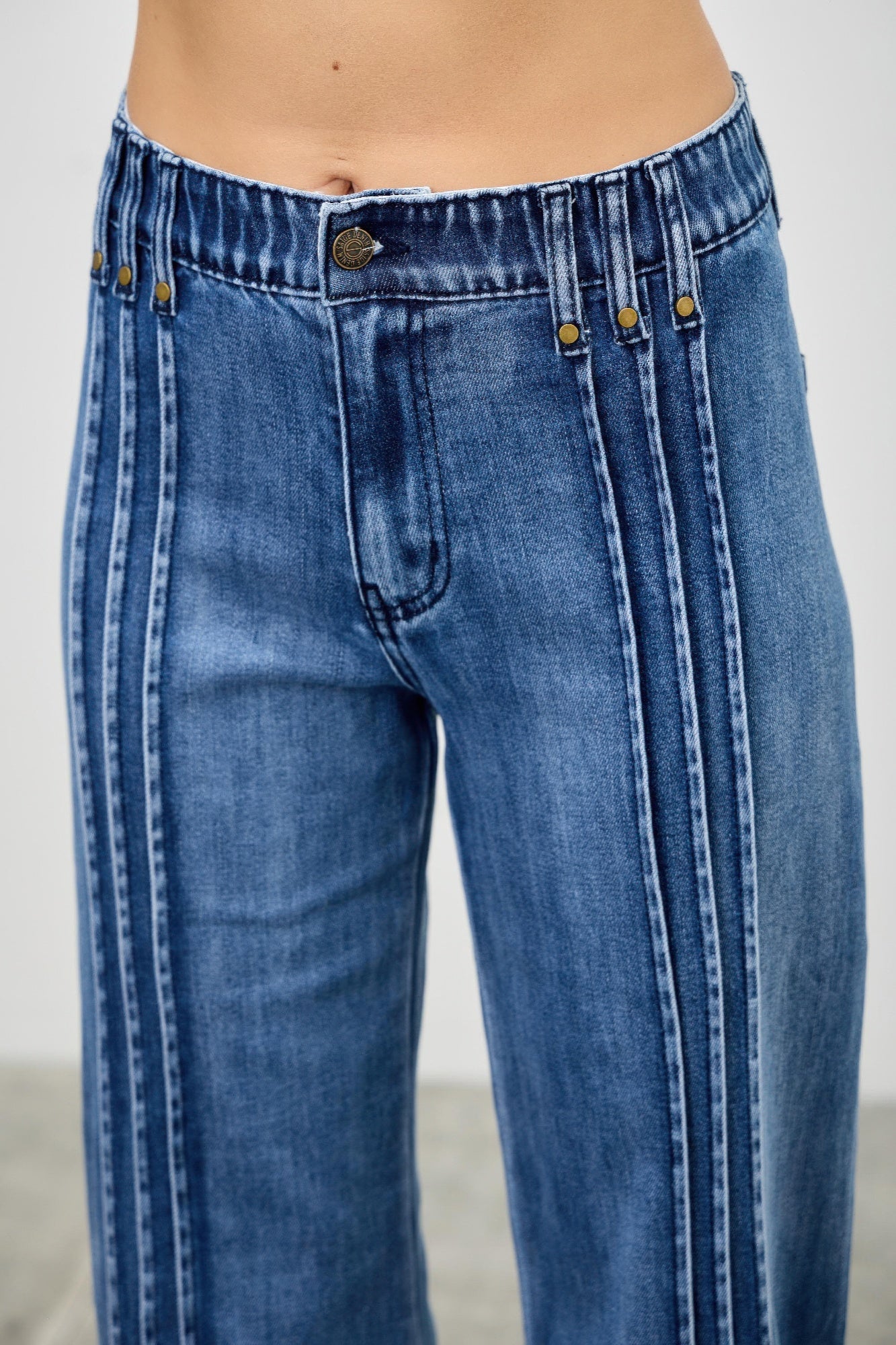High Rise Straight Jeans with Front Line Detail